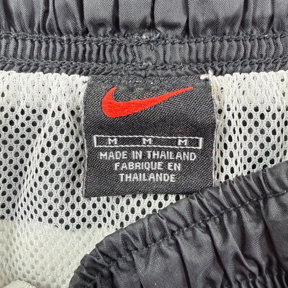 Nike Vintage Mens Black White Block Letter Logo Mesh Lined Athletic Shorts Med - Picture 3 of 7